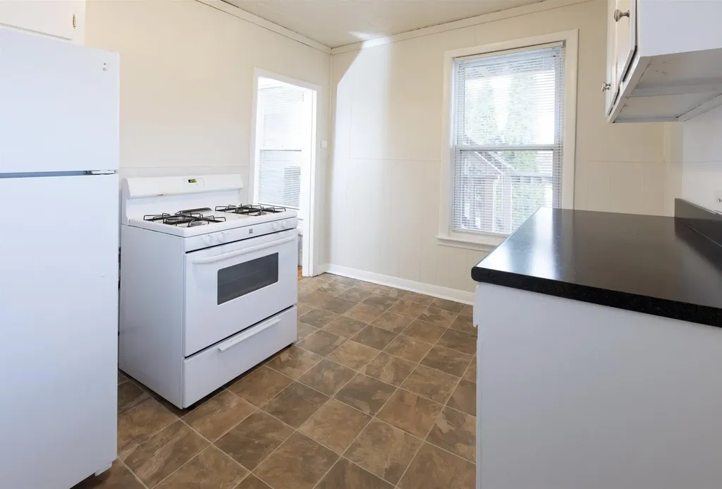 470 Spruce Street Manchester NH 03103