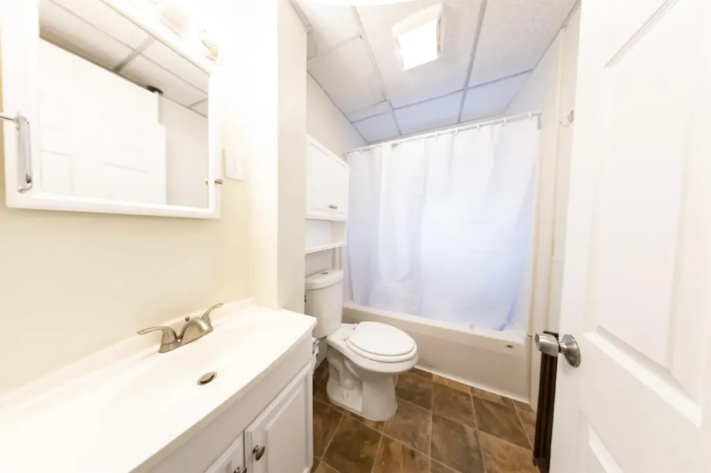 470 Spruce Street Manchester NH 03103