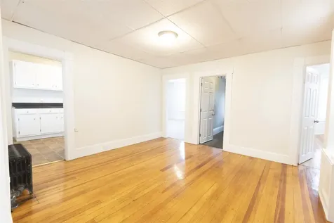 470 Spruce Street Manchester NH 03103