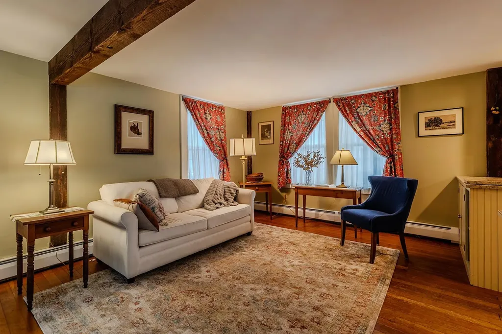 3637 Vermont Route 7a Arlington VT 05250