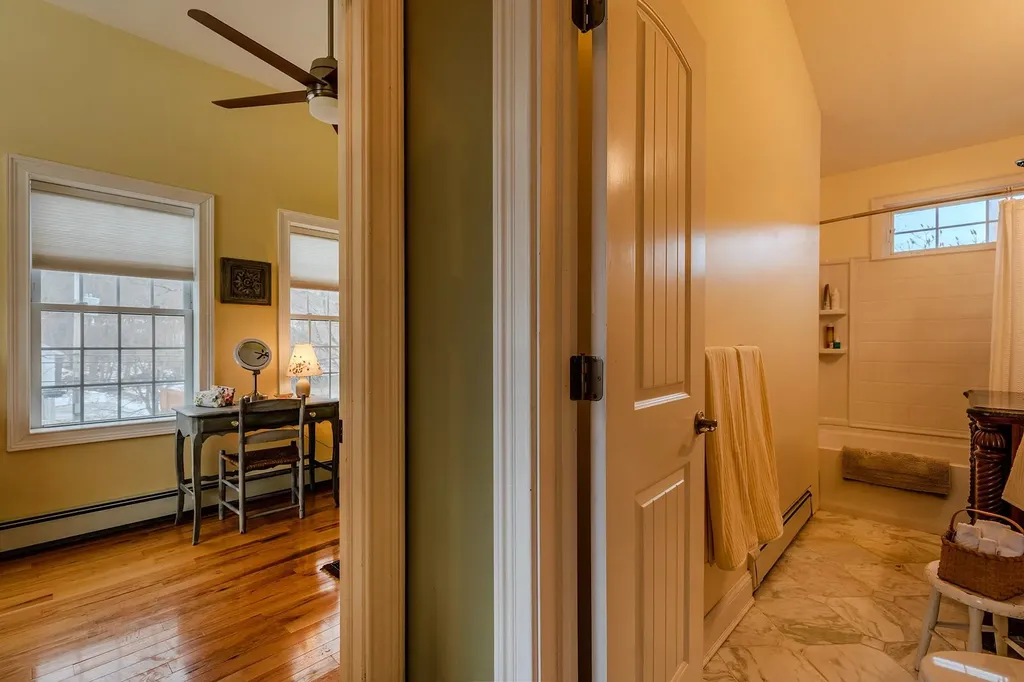 3637 Vermont Route 7a Arlington VT 05250