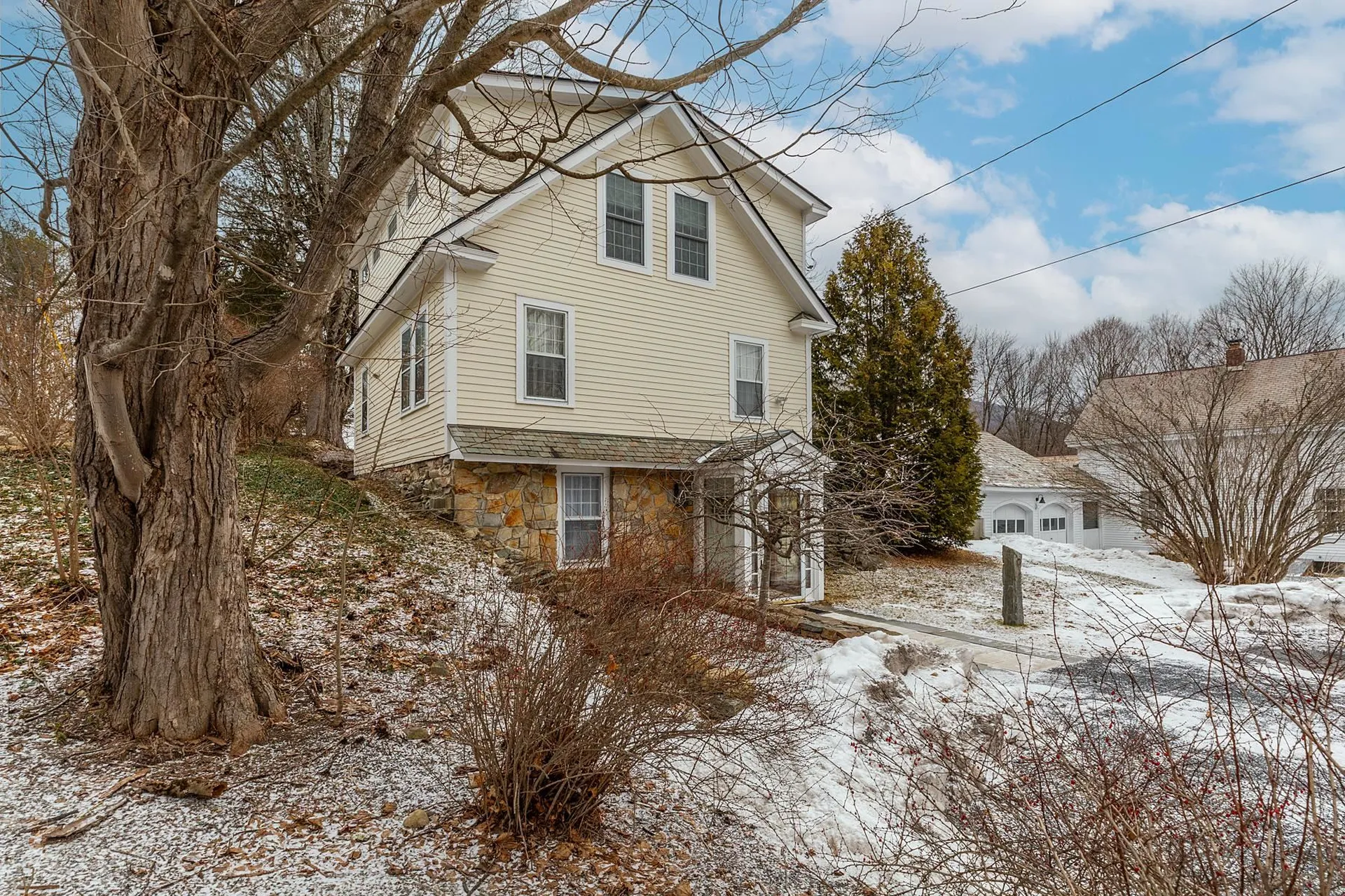 3637 Vermont Route 7a Arlington VT 05250