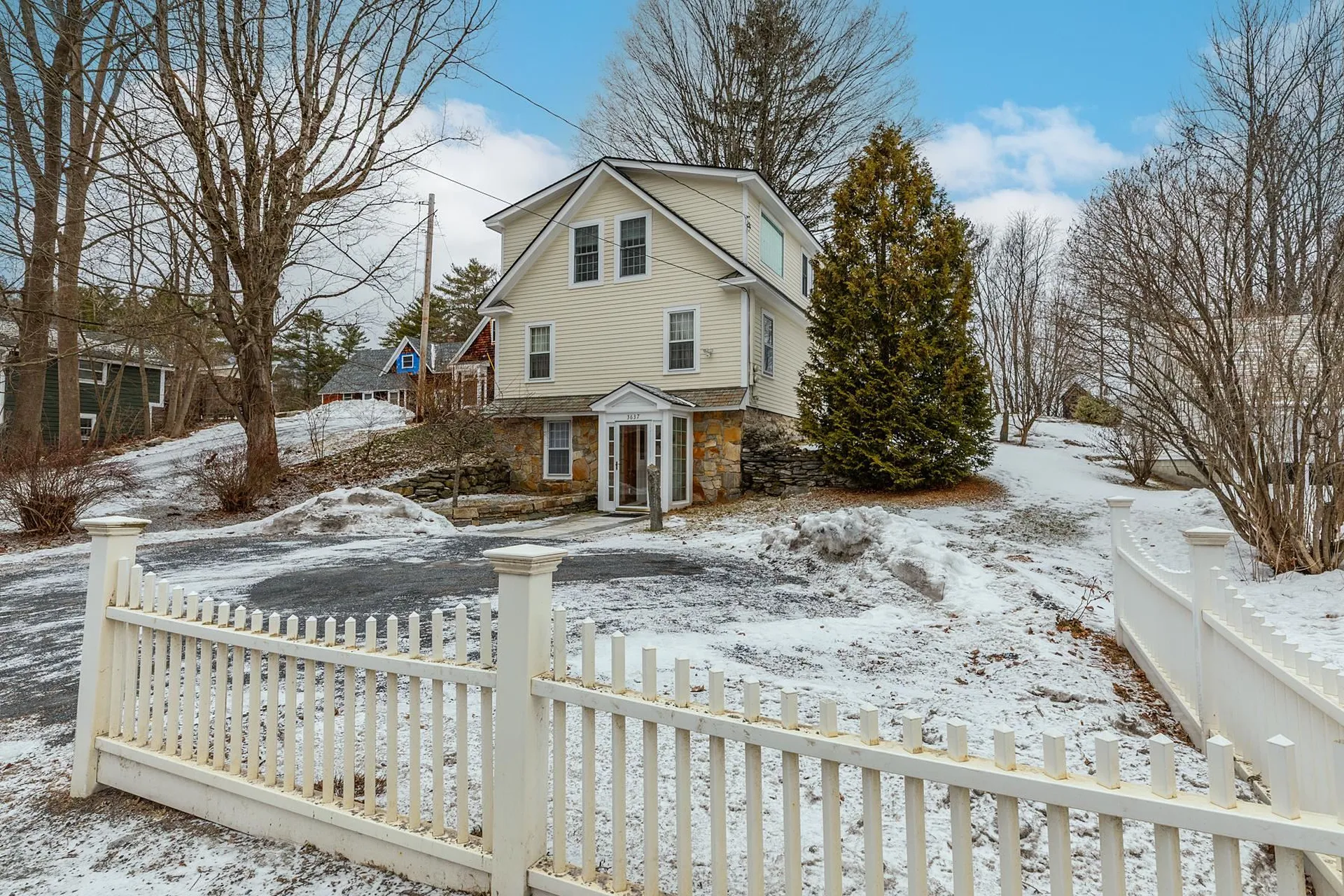 3637 Vermont Route 7a Arlington VT 05250