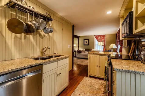 3637 Vermont Route 7a Arlington VT 05250