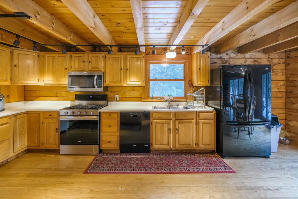 137 Quarry Road Cavendish VT 05142