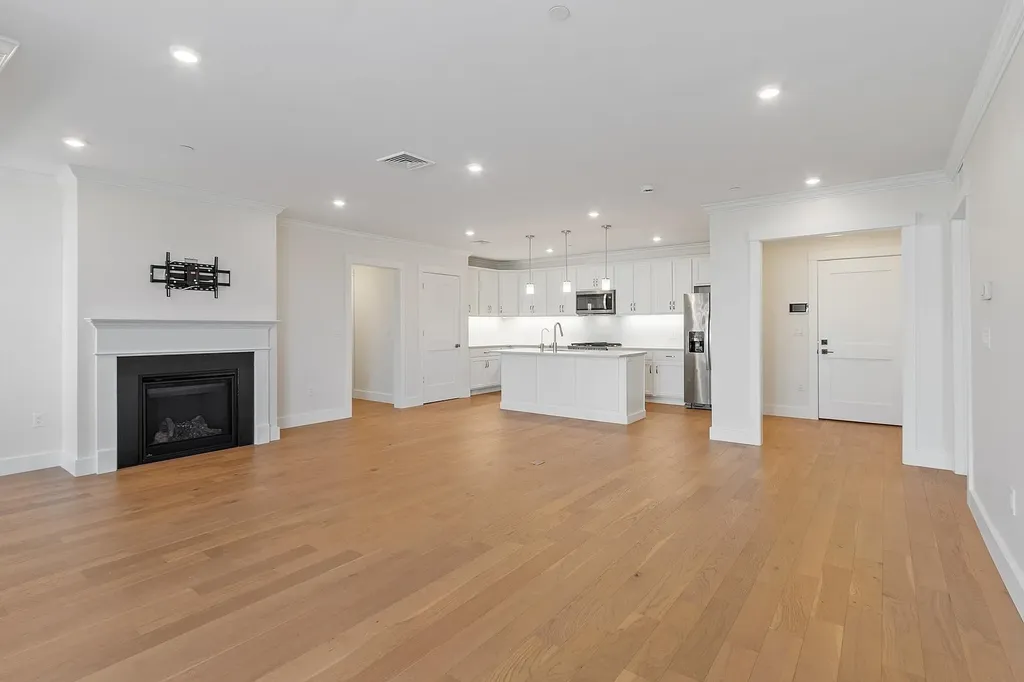 3 Longview Drive Atkinson NH 03811