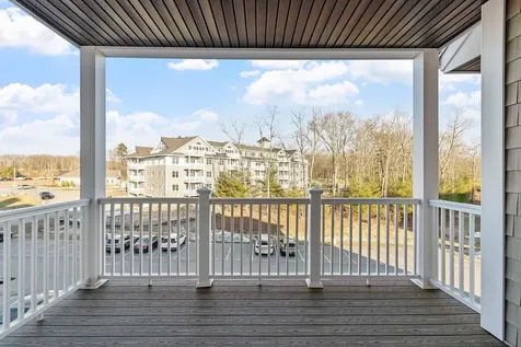 3 Longview Drive Atkinson NH 03811