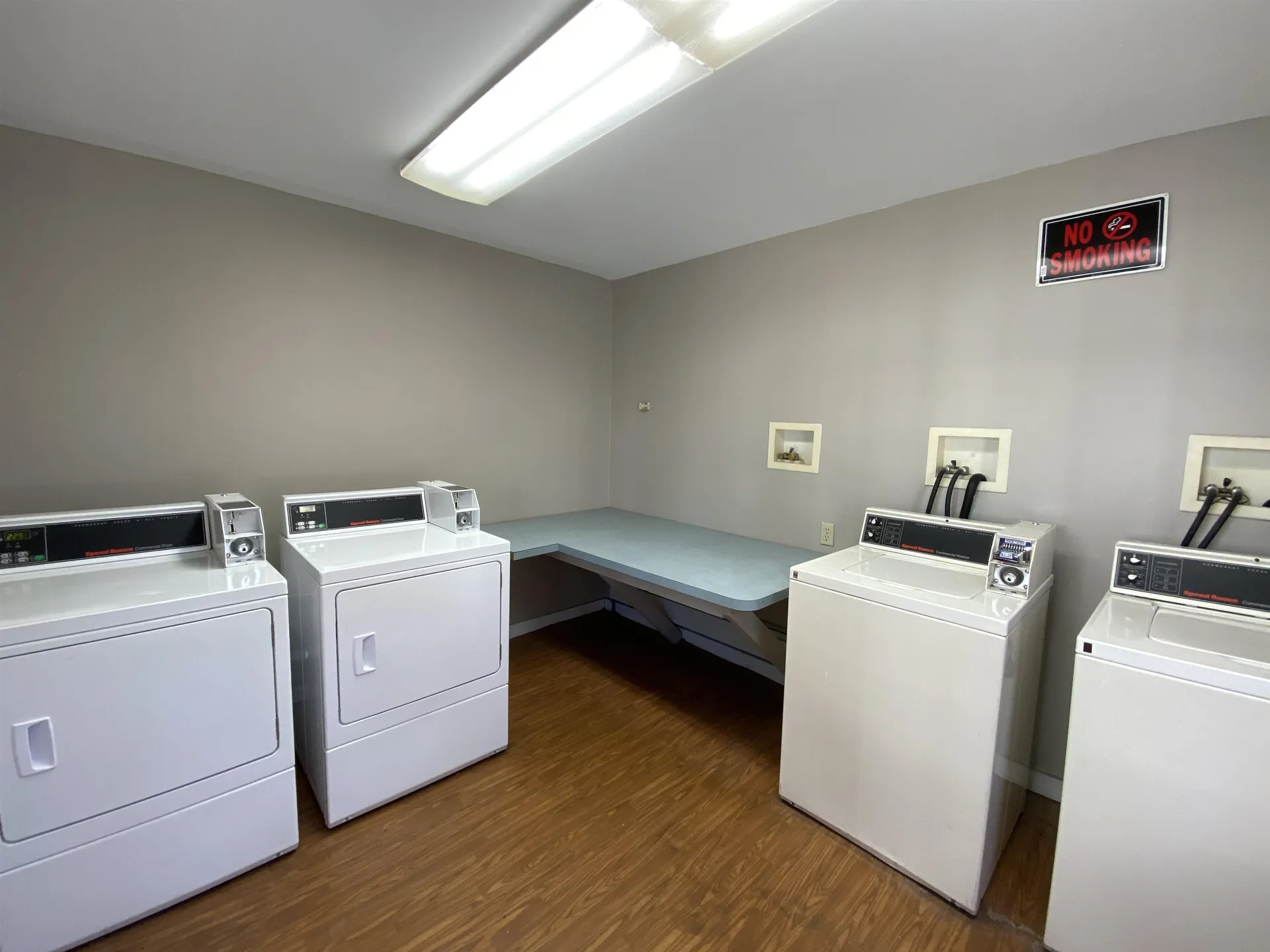 53 Walker Street Manchester NH 03102