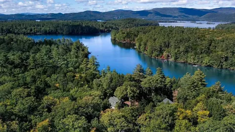 85 Portage Pass Moultonborough NH 03254