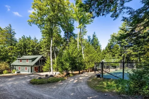 85 Portage Pass Moultonborough NH 03254