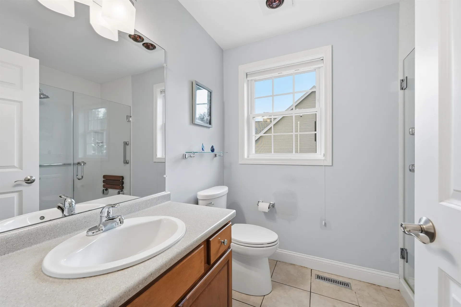 10 Dewberry Lane Hooksett NH 03106