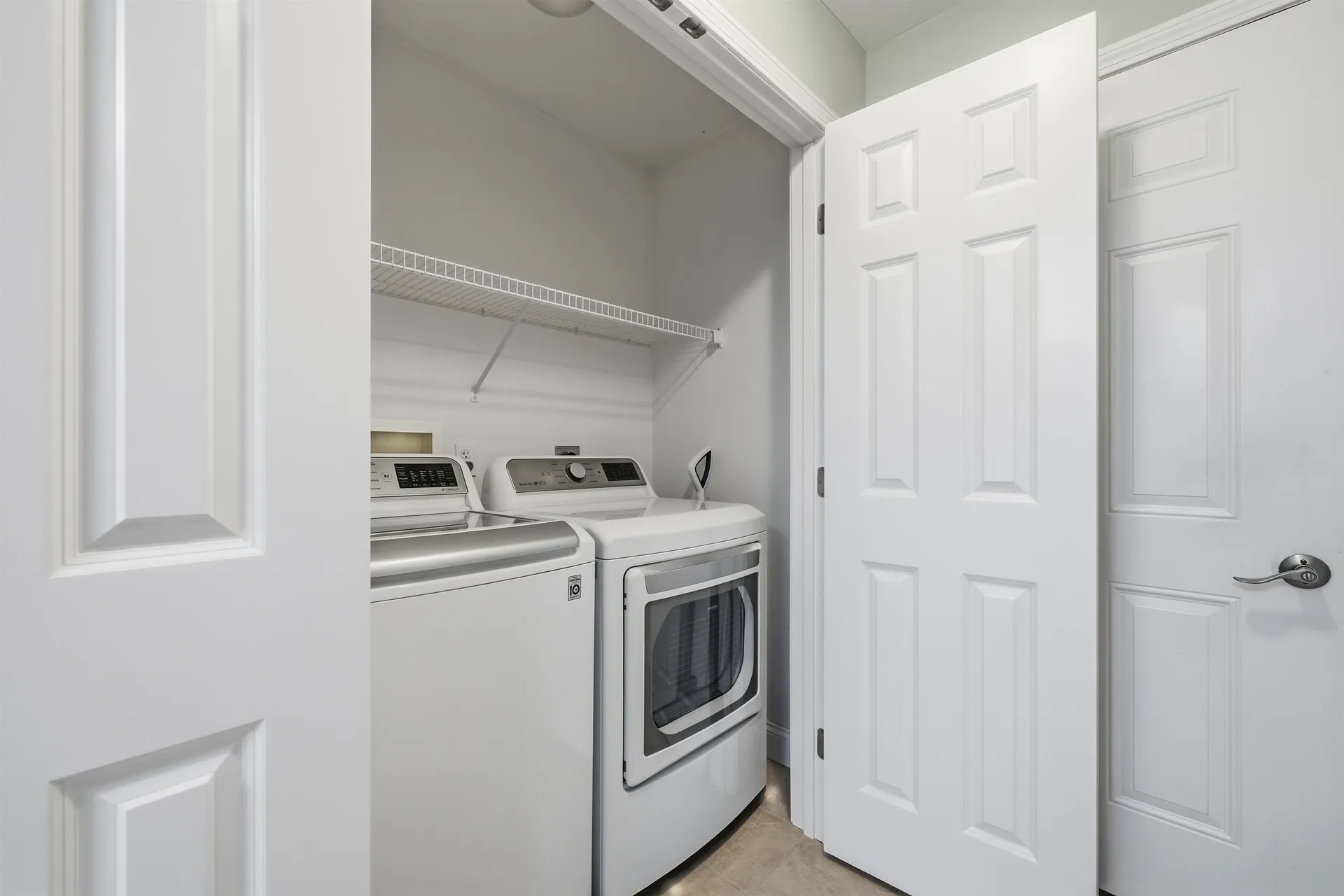 10 Dewberry Lane Hooksett NH 03106