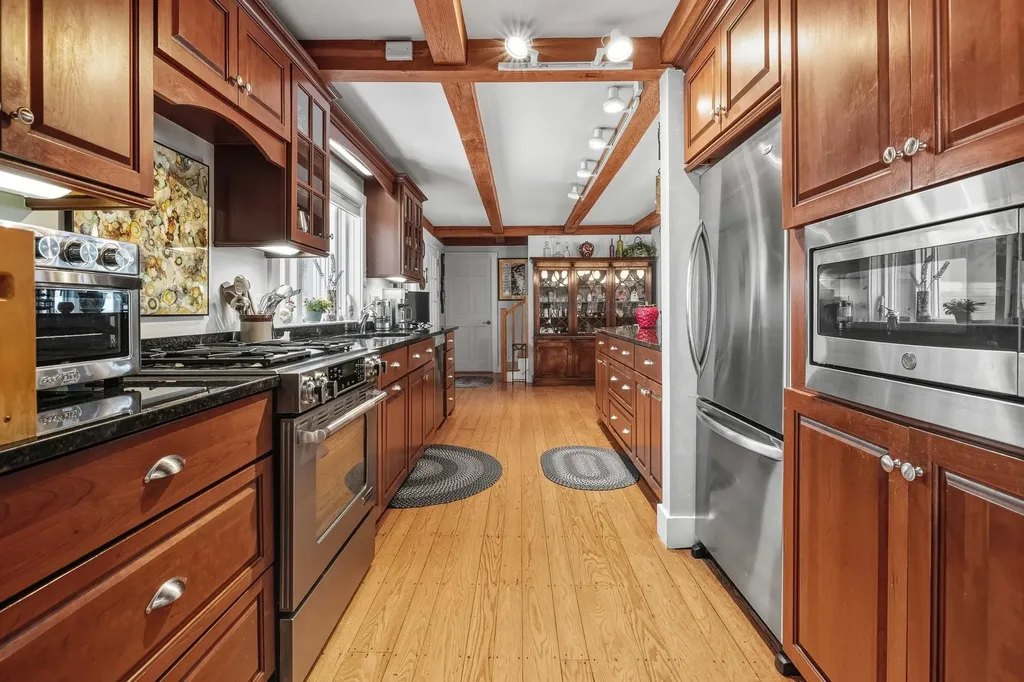 136 Granite Hill Road Wilmot NH 03287