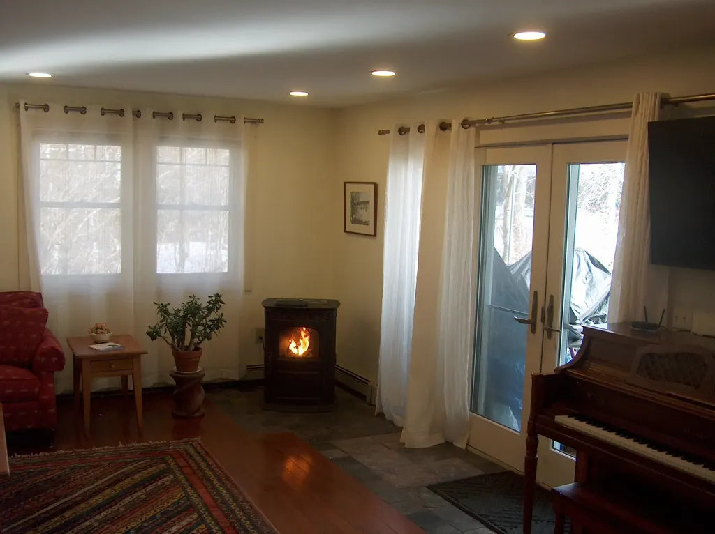 114 Bow Lake Estates Road Strafford NH 03884