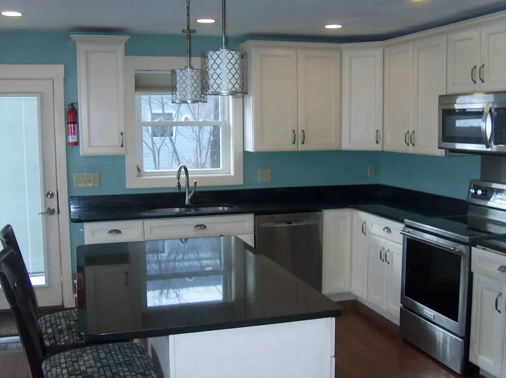 114 Bow Lake Estates Road Strafford NH 03884