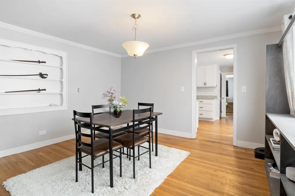 276 Salmon Street Manchester NH 03104