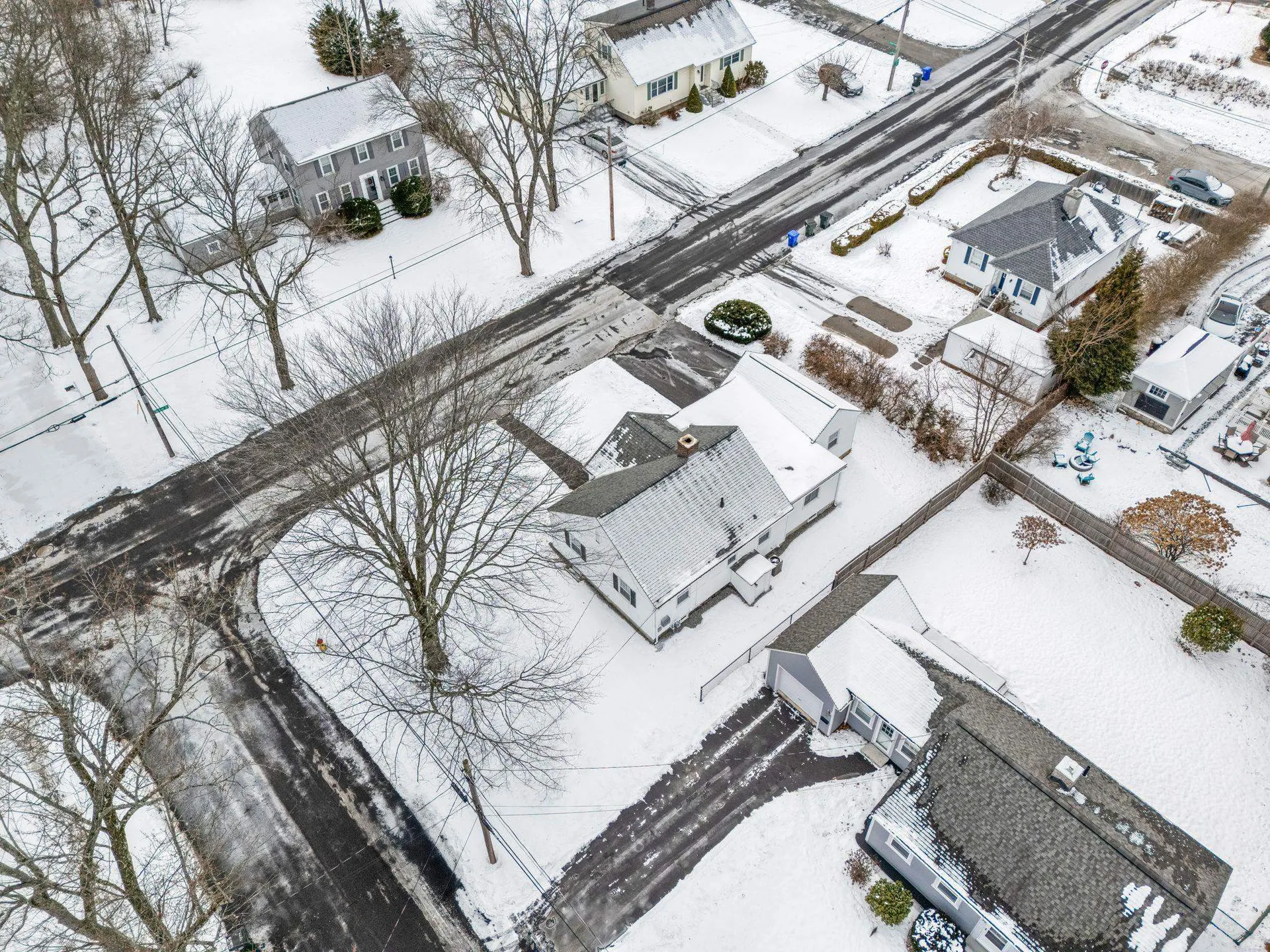 276 Salmon Street Manchester NH 03104