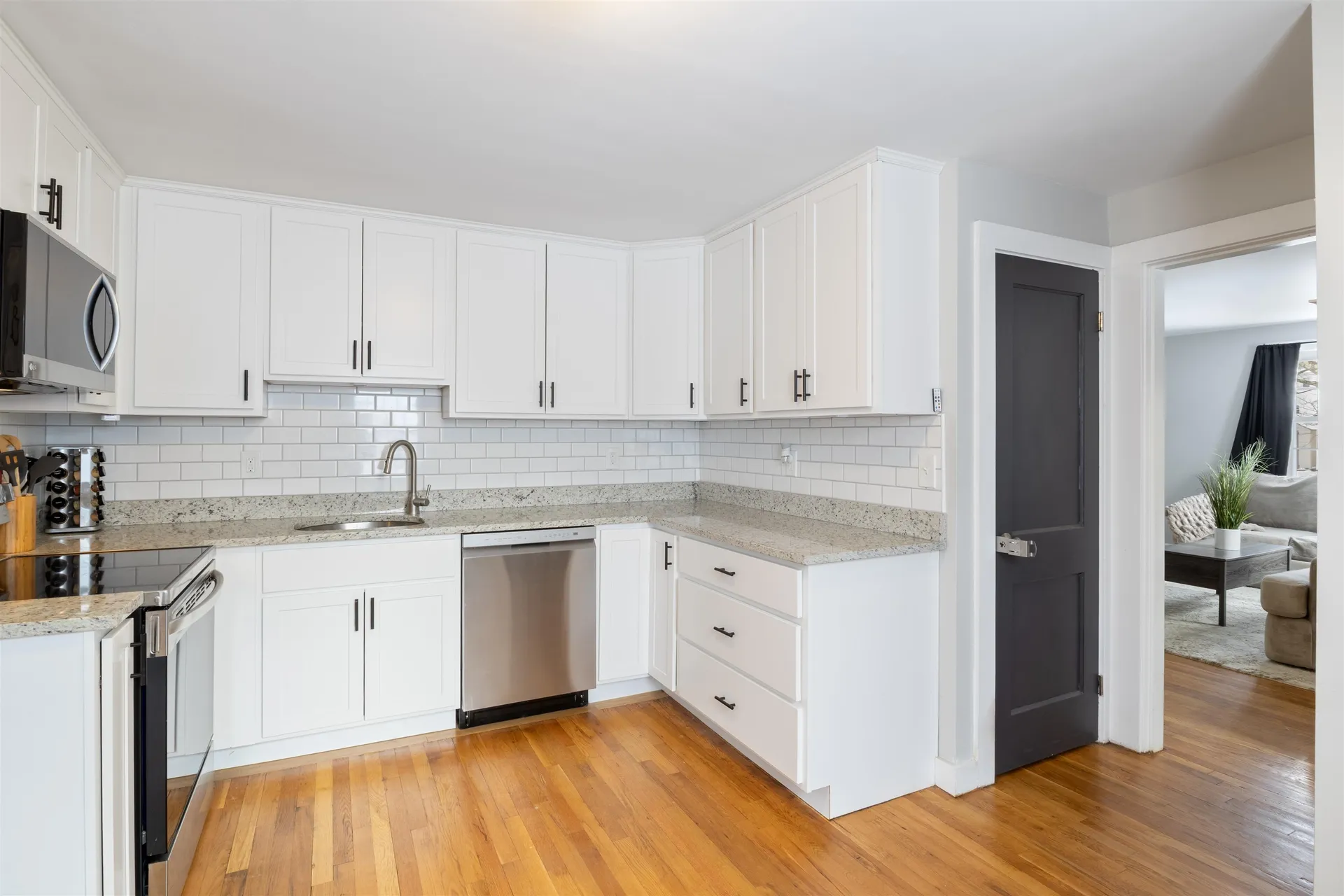 276 Salmon Street Manchester NH 03104