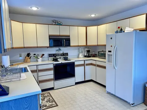 69 Colonial Ridge Road Dover VT 05356