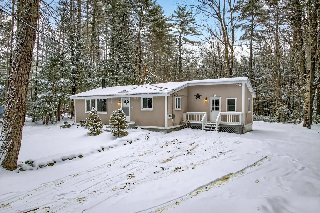6 Birch Tree Lane Hillsborough NH 03244