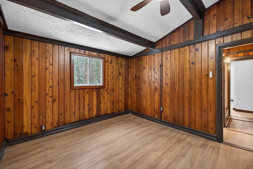 6 Birch Tree Lane Hillsborough NH 03244