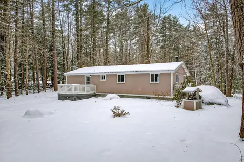 6 Birch Tree Lane Hillsborough NH 03244