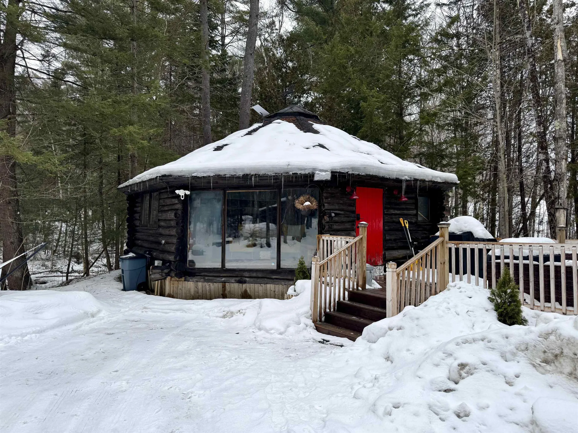 438 Old Bradley Road St. Johnsbury VT 05819