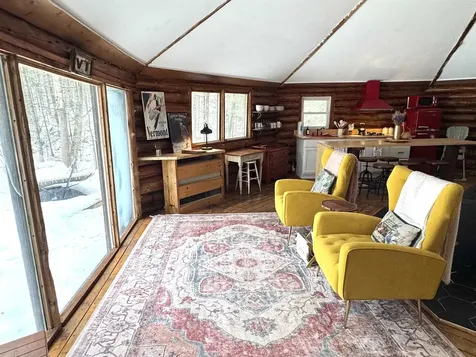 438 Old Bradley Road St. Johnsbury VT 05819