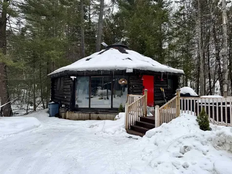 438 Old Bradley Road St. Johnsbury VT 05819