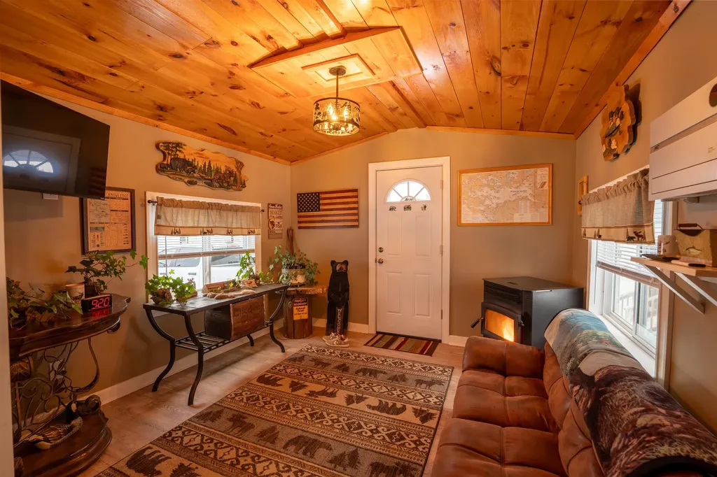 41 Meadowmist Drive Dalton NH 03598