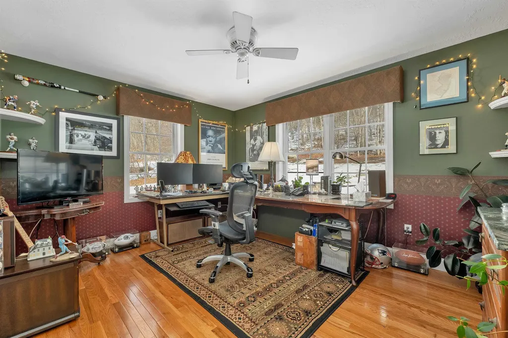 31 Longmeadow Drive Brentwood NH 03833