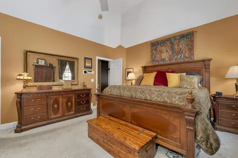 31 Longmeadow Drive Brentwood NH 03833