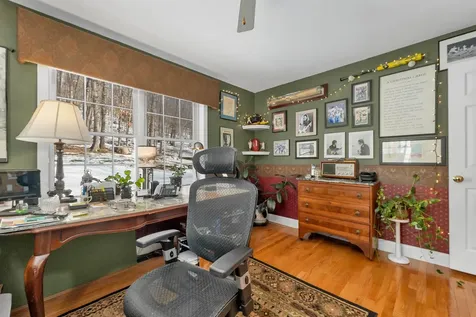 31 Longmeadow Drive Brentwood NH 03833