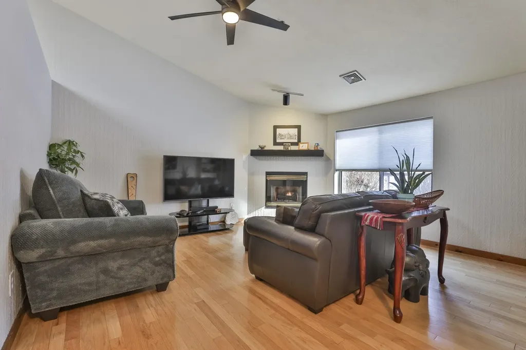 6 Dogwood Court Atkinson NH 03811