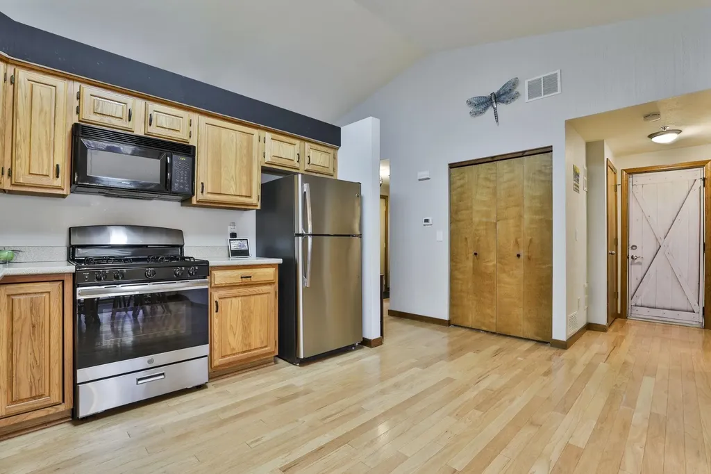 6 Dogwood Court Atkinson NH 03811