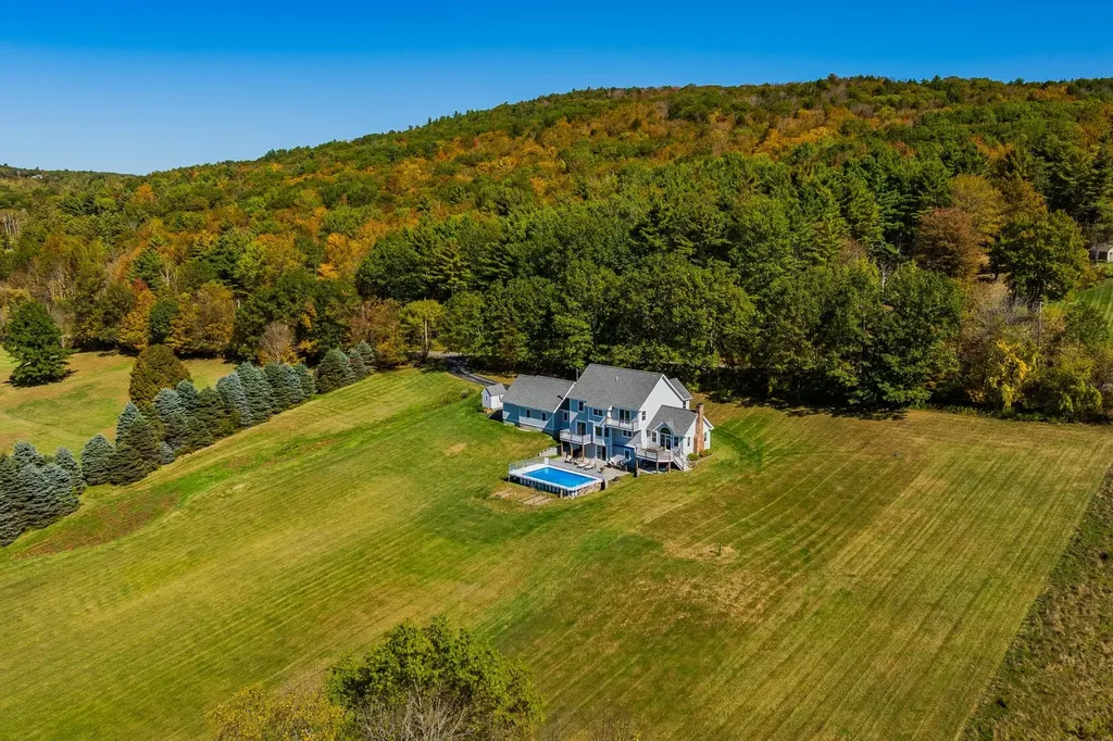 58 Sunset Rock Road Lebanon NH 03766