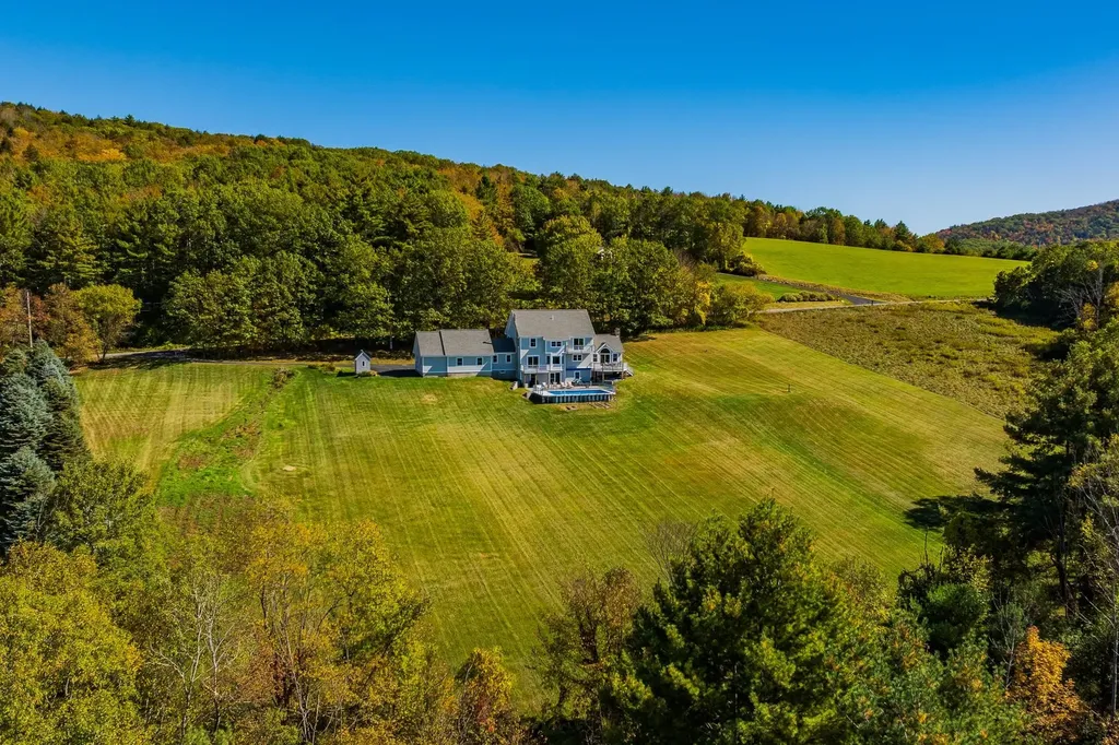 58 Sunset Rock Road Lebanon NH 03766