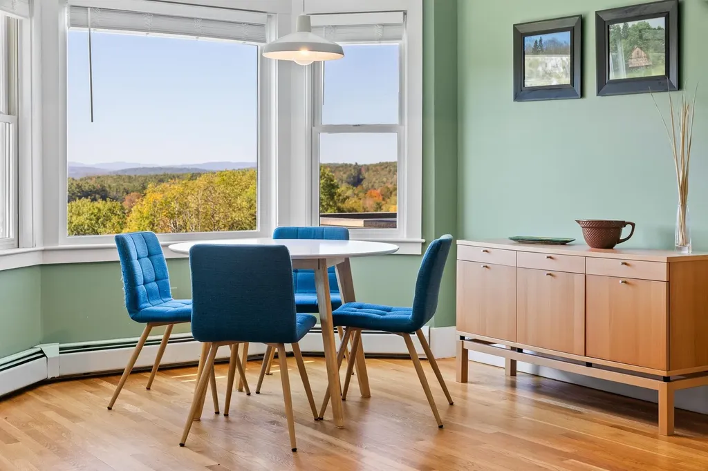 58 Sunset Rock Road Lebanon NH 03766