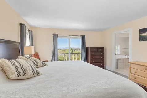 58 Sunset Rock Road Lebanon NH 03766