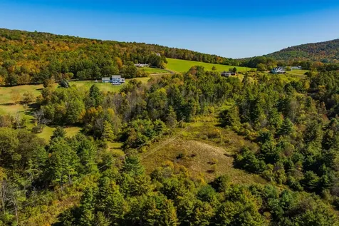 58 Sunset Rock Road Lebanon NH 03766