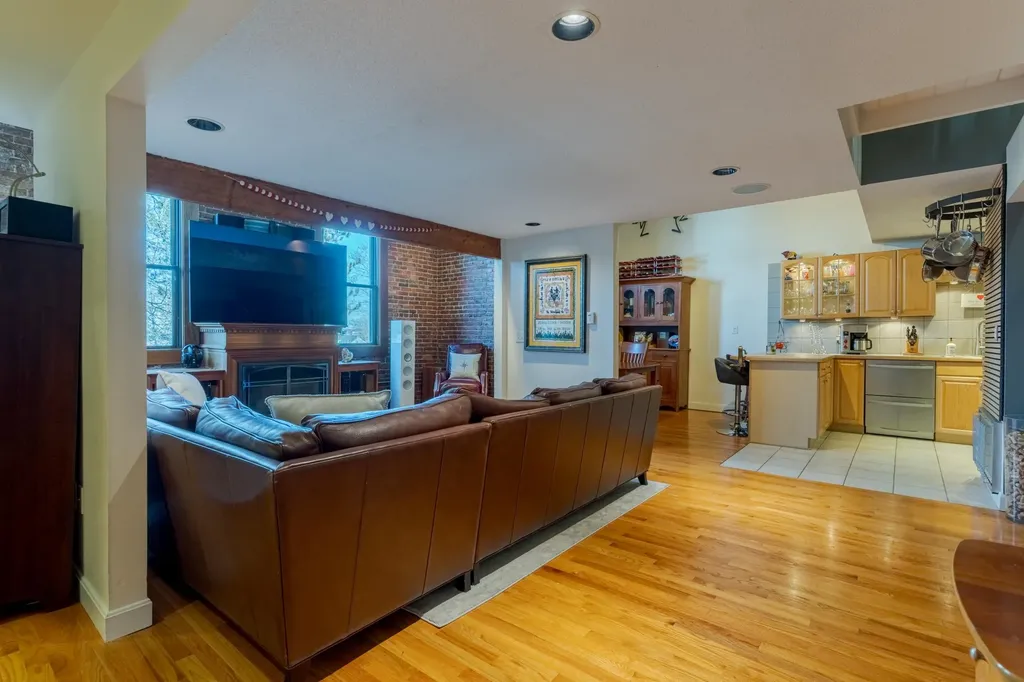 609 State Street Portsmouth NH 03801