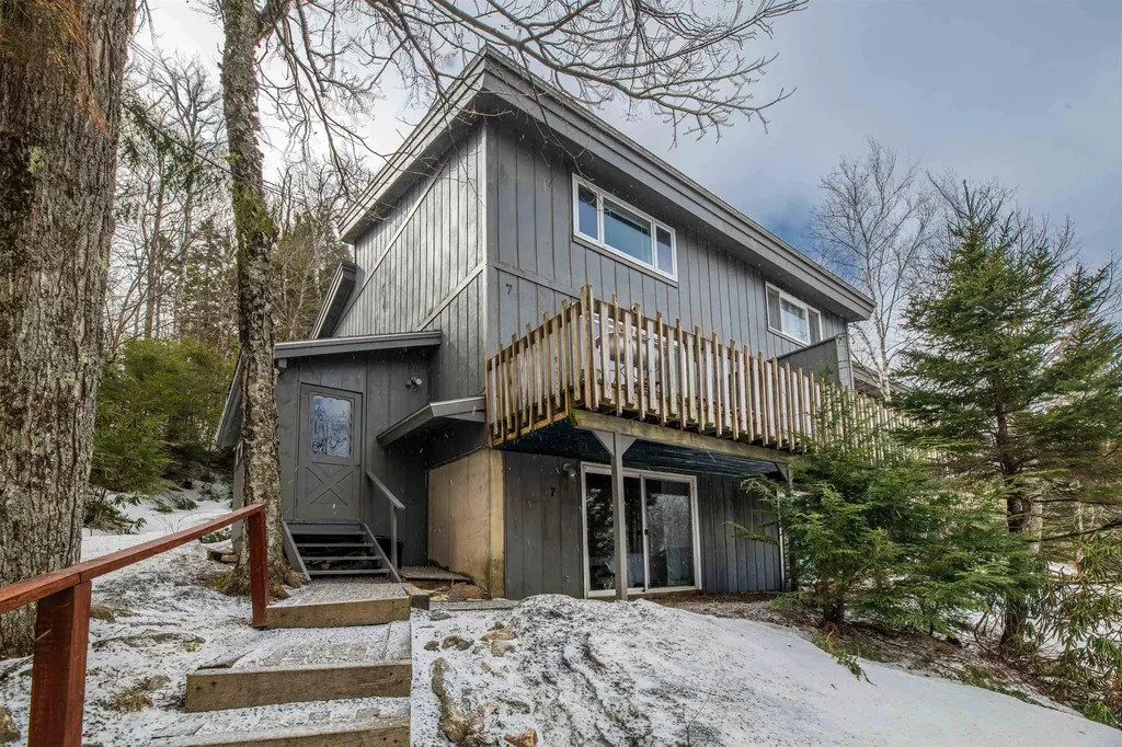 #7 Stratton West Road Winhall VT 05340