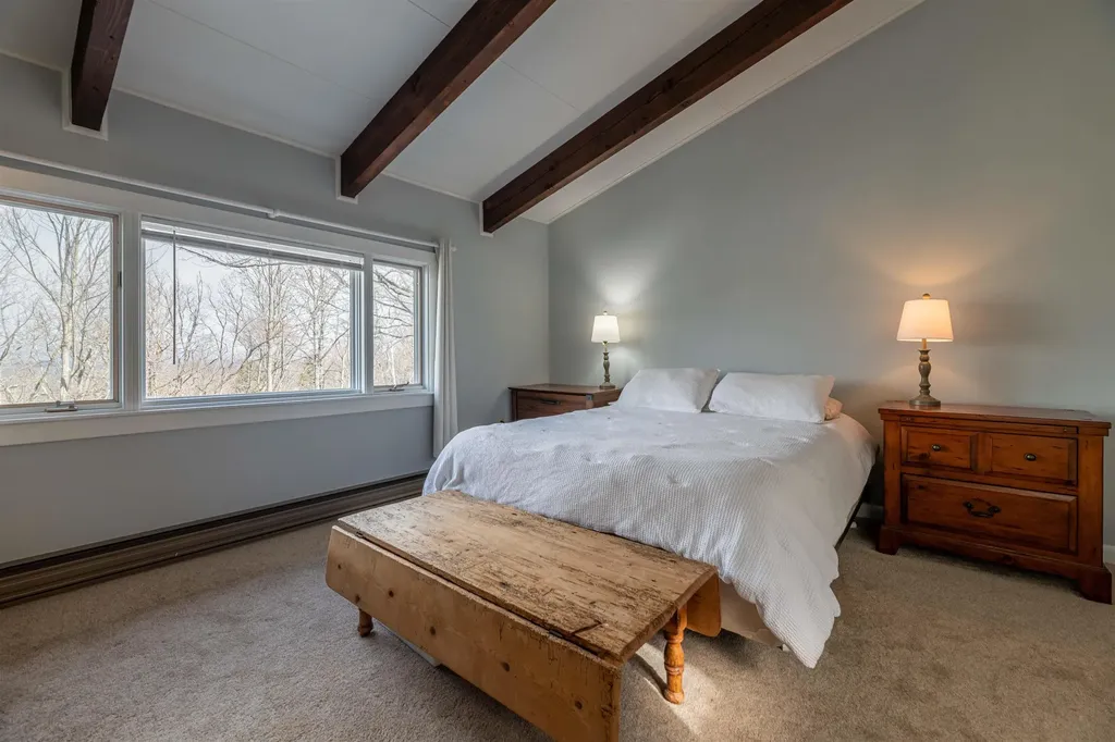7 Stratton West Road Winhall VT 05340