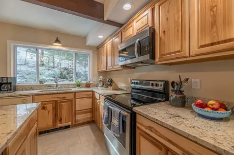 #7 Stratton West Road Winhall VT 05340
