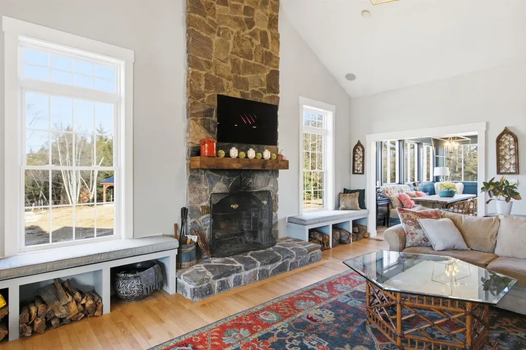 41 Cooper Lane Lyndeborough NH 03082