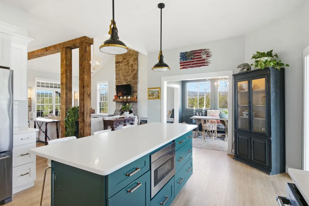 41 Cooper Lane Lyndeborough NH 03082