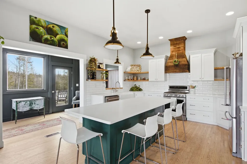 41 Cooper Lane Lyndeborough NH 03082