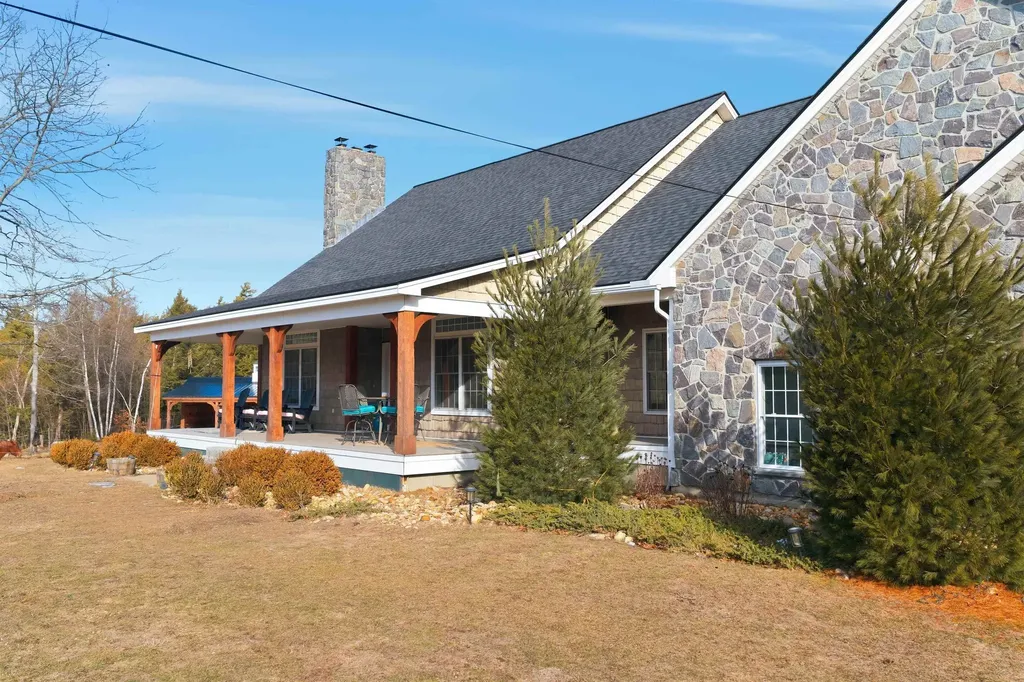 41 Cooper Lane Lyndeborough NH 03082