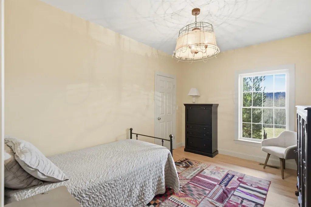 41 Cooper Lane Lyndeborough NH 03082