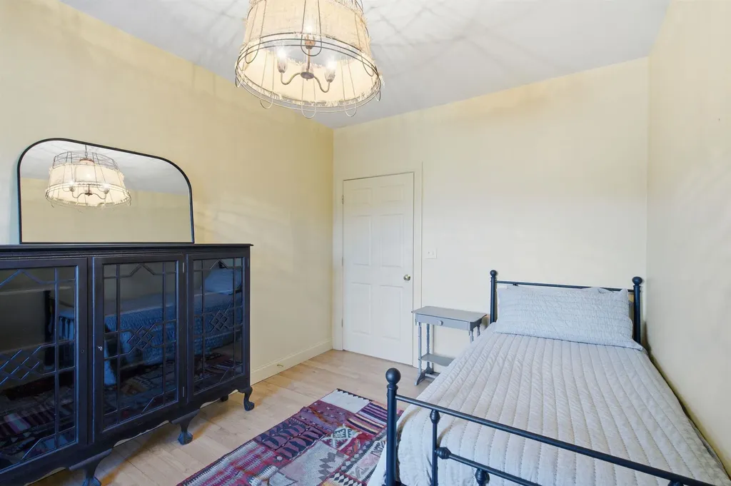 41 Cooper Lane Lyndeborough NH 03082